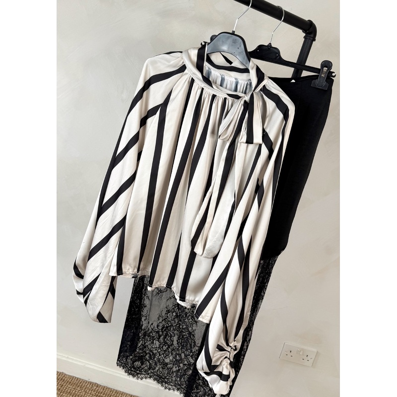 Cassie striped pussybow blouse – cream