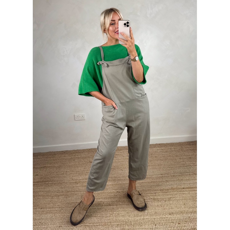 Meryl cropped dungaree – mocha