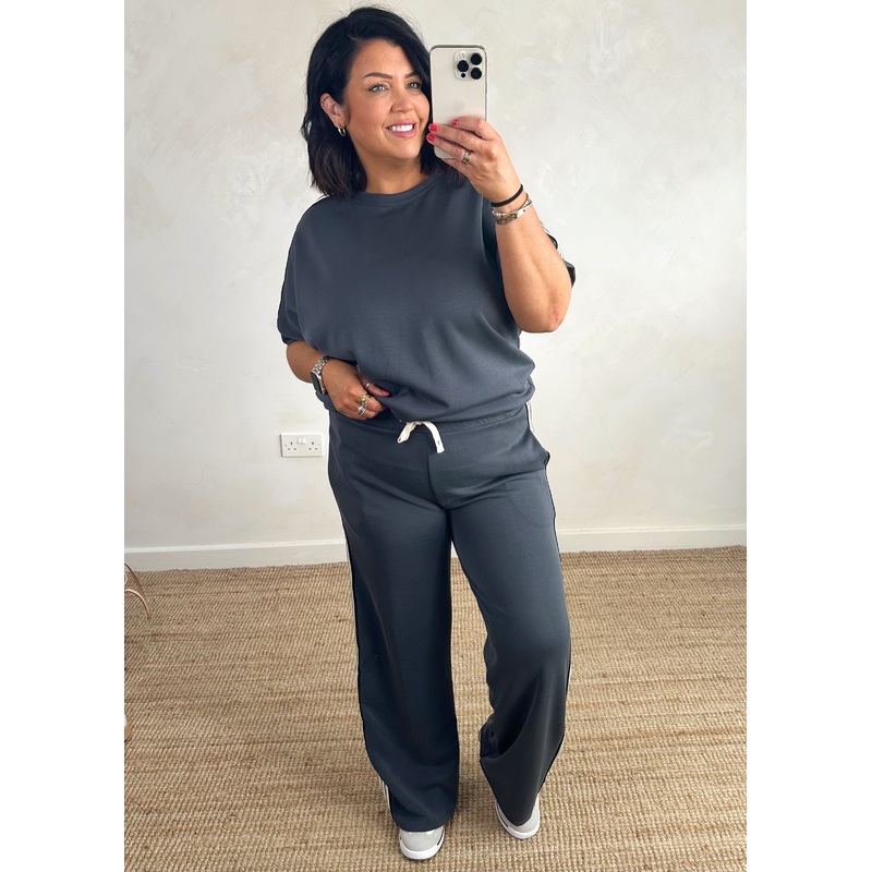 Gigi striped sweater – slate grey