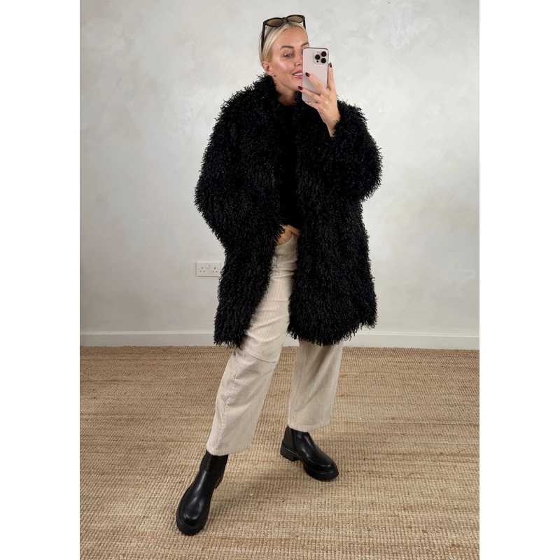 Frolic shaggy coat – black