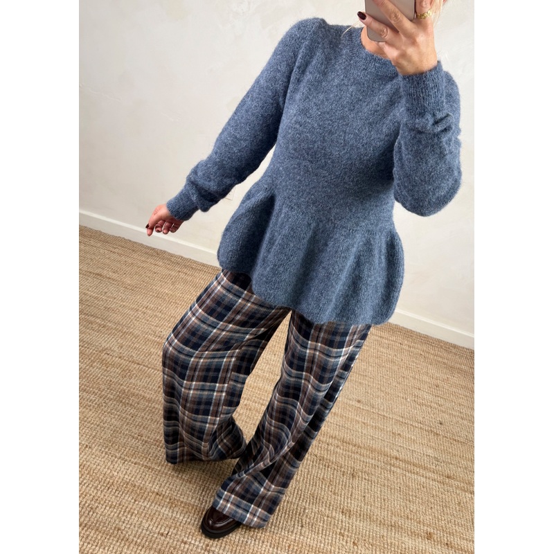 Anna peplum knit – denim