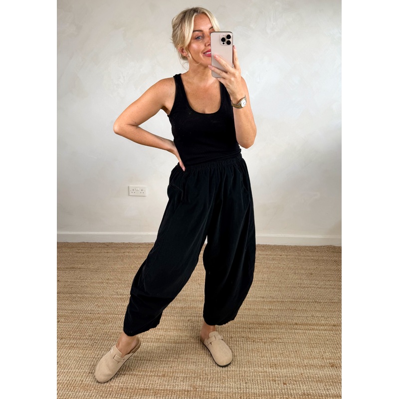 Baby cord finn – black