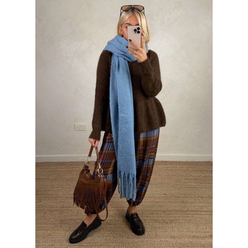 Checked cuffed trouser – one