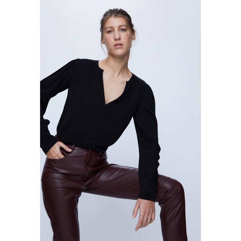 Wild Pony Black Viscose Long Sleeve V-Neck Blouse