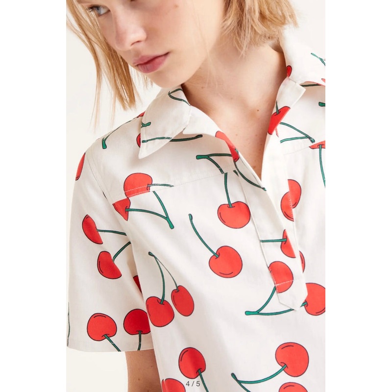 Compania Cherry Print a short Shift Dress