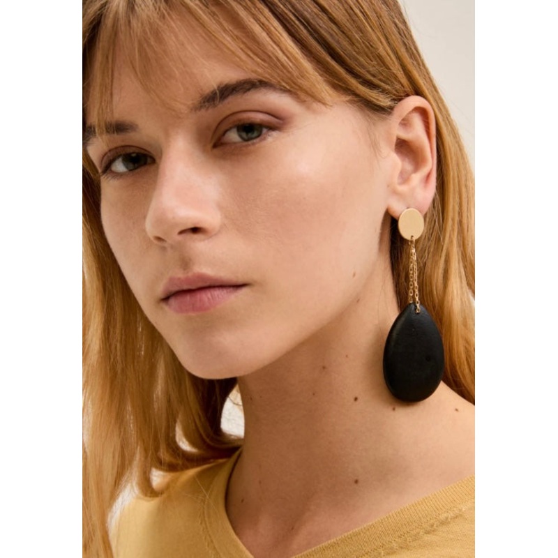 Nali Black wood Teardrop Pendant Earrings