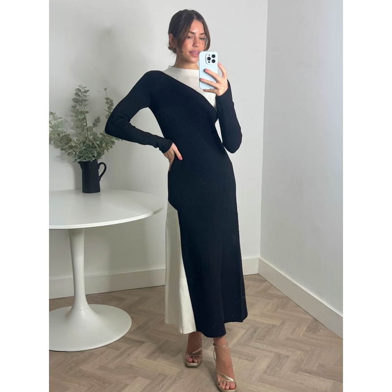 Edita Knitted Colourblock Dress in Mono