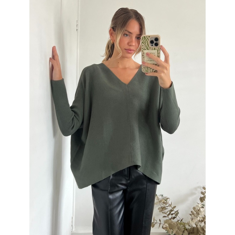 Ella Oversized knitted V Neck Jumper / Khaki