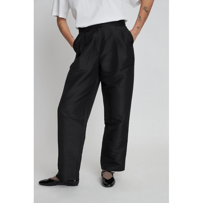 Crispy pleated pant – Black-32 & 34 & 36 & 38 & 40 & 42
