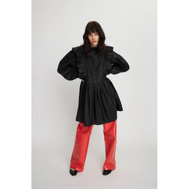 Short dress with ruffles – Black