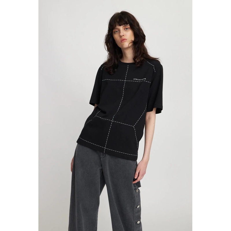 T-shirt with tailors details – Black