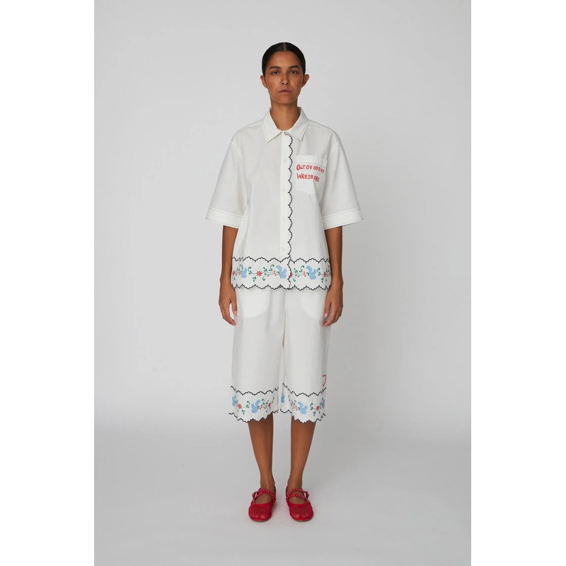 Coloured Embroidered Oversized Shirt – Off white