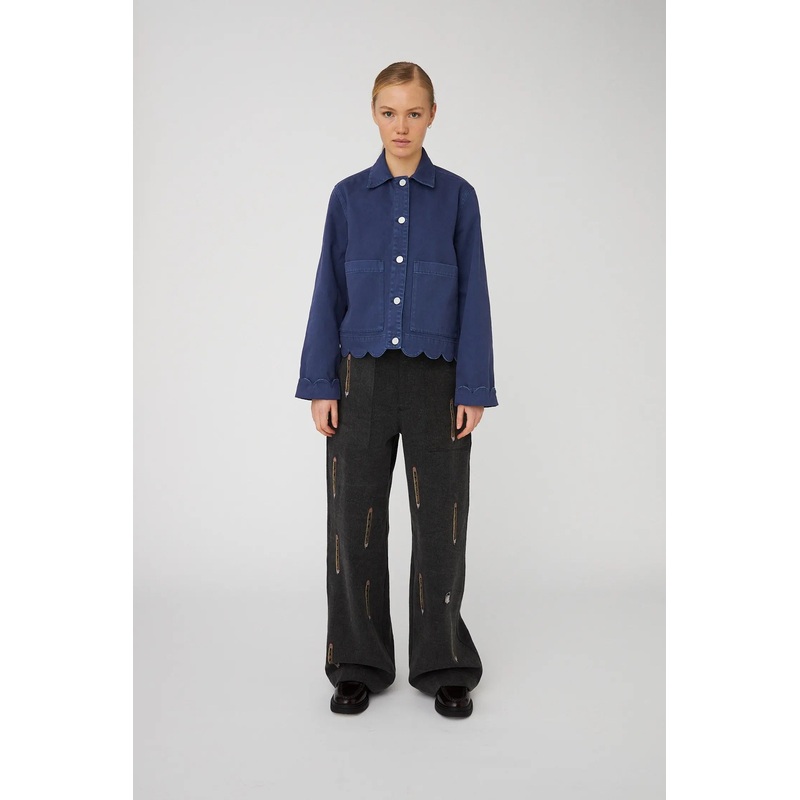 Shirt with Scallop Edge – Dust Blue