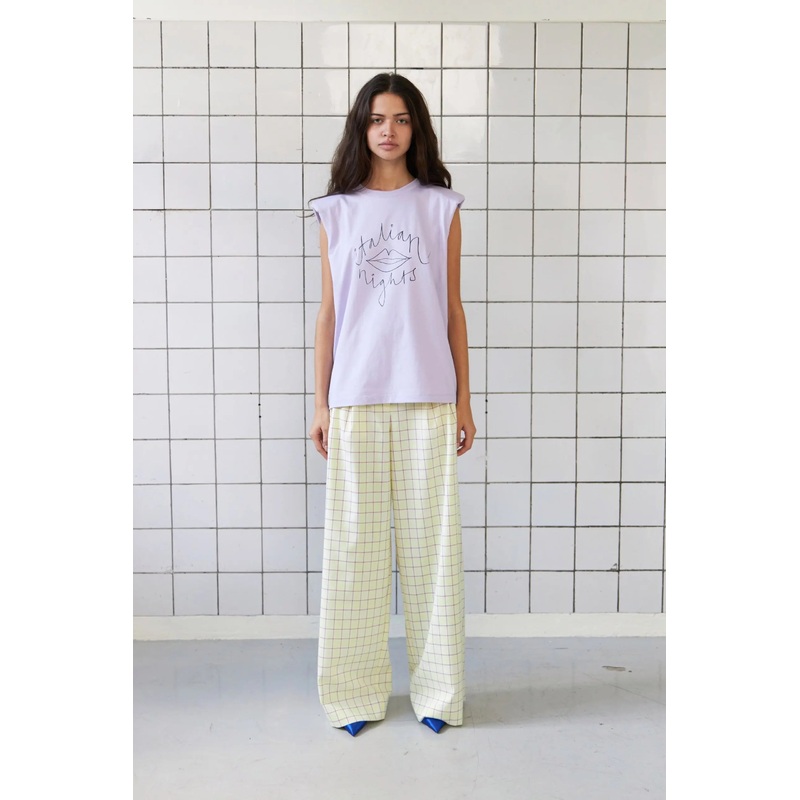 Cotton t-shirt with shoulderpads – Light Purple