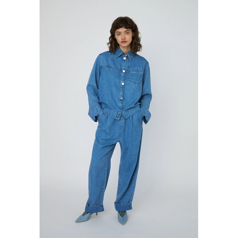 Washed Blue Shirt with Scallop Edge – Light Blue