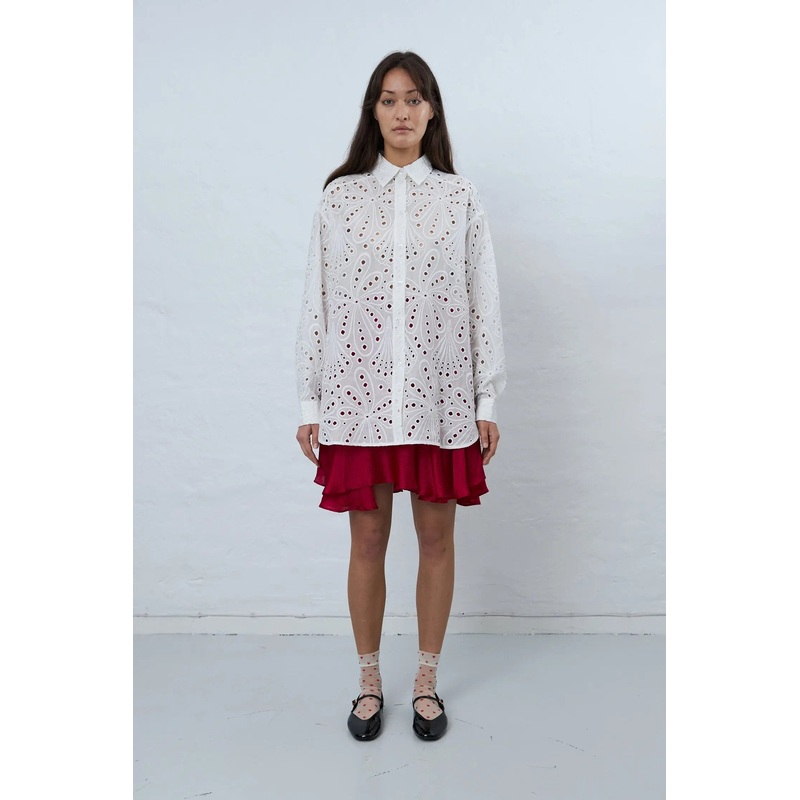 Crisp delicate embroidered cotton shirt – White