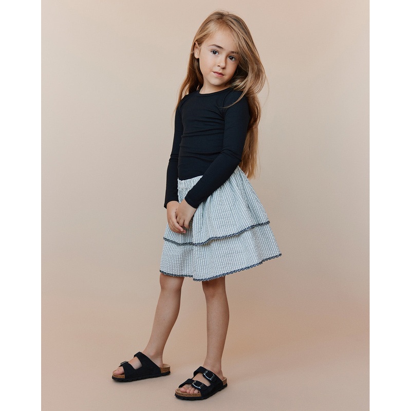 SIGGYSK SKIRT – Black thin stripe