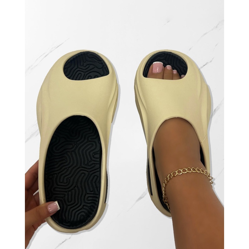 Xoey Bone Cut Out Moulded Sliders