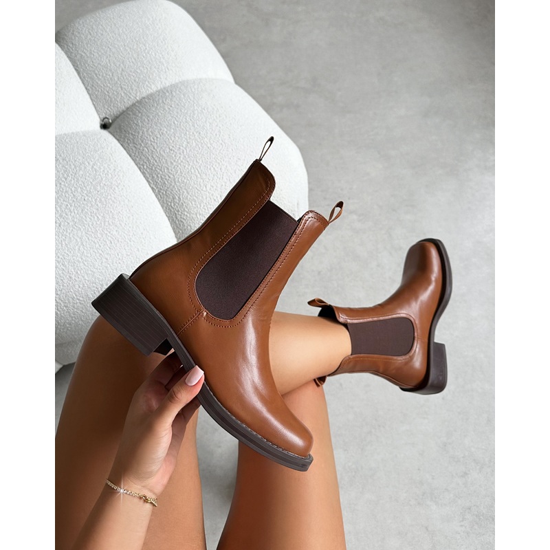 Walter Tan Flat ankle boots-UK 3 – EU 36 – US 5 & UK 4 – EU 37 – US 6 & UK 5 – EU 38 – US 7 & UK 6 – EU 39 – US 8 & UK 7 – EU 40 – US 9 & UK 8 – EU 41 – US 10 & UK 9 – EU 42 – US 11