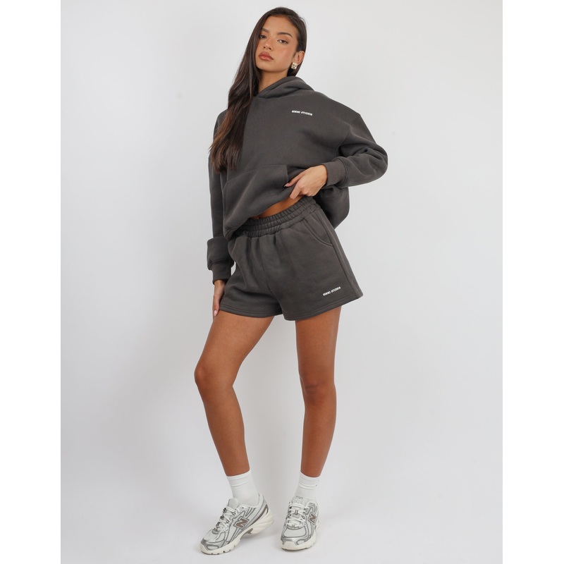 Winslow Simmi Studios Essentials Shorts in Slate