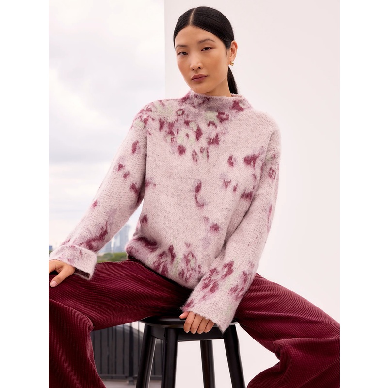 Abstract Floral Jacquard Knit Jumper with Wool and Alpaca