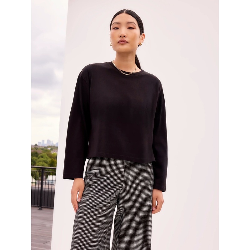 Black Long-Sleeved Organic Cotton T-Shirt