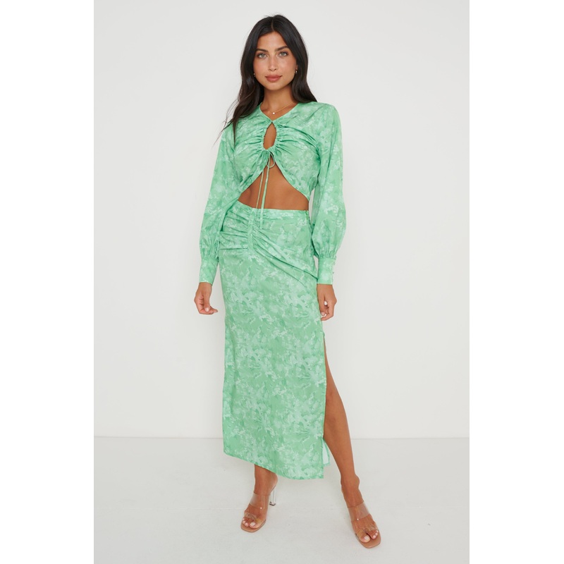 Bec Ruched Waist Midaxi Skirt – Green Abstract Floral