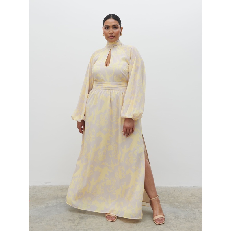 Steph Keyhole Maxi Dress Curve – Lemon and Beige Floral