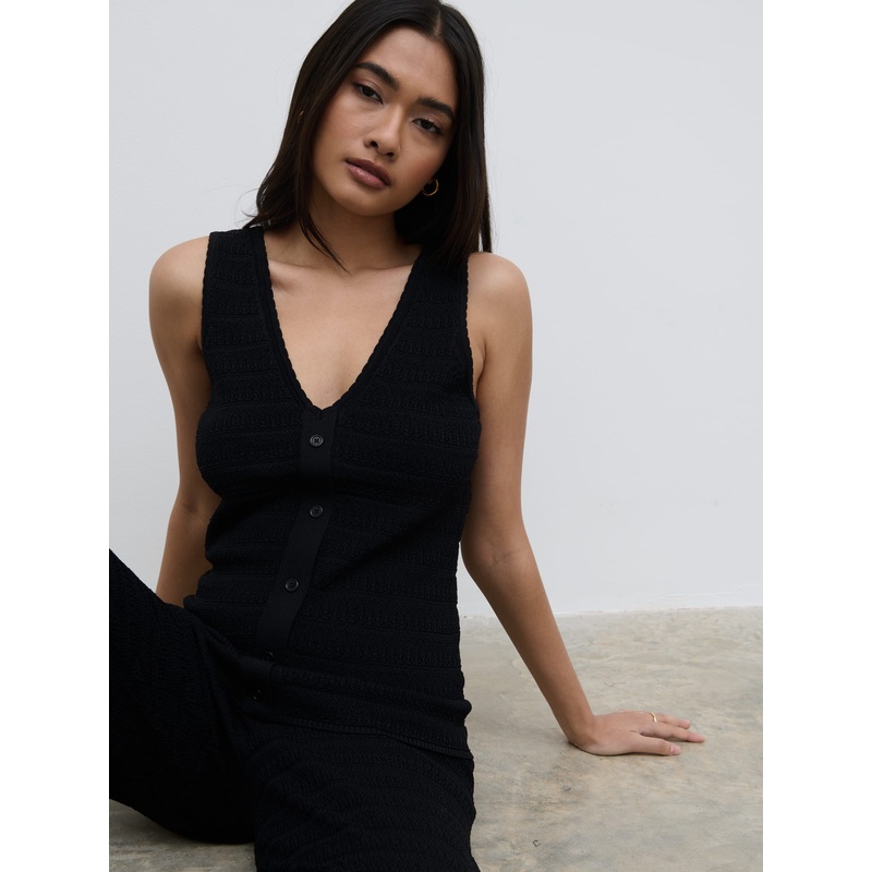 Bridget Crochet Knit Top – Black