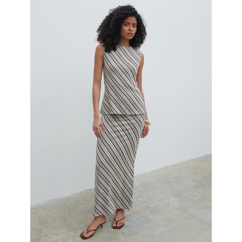 Kali Jersey Skirt – Asymmetric Stripe