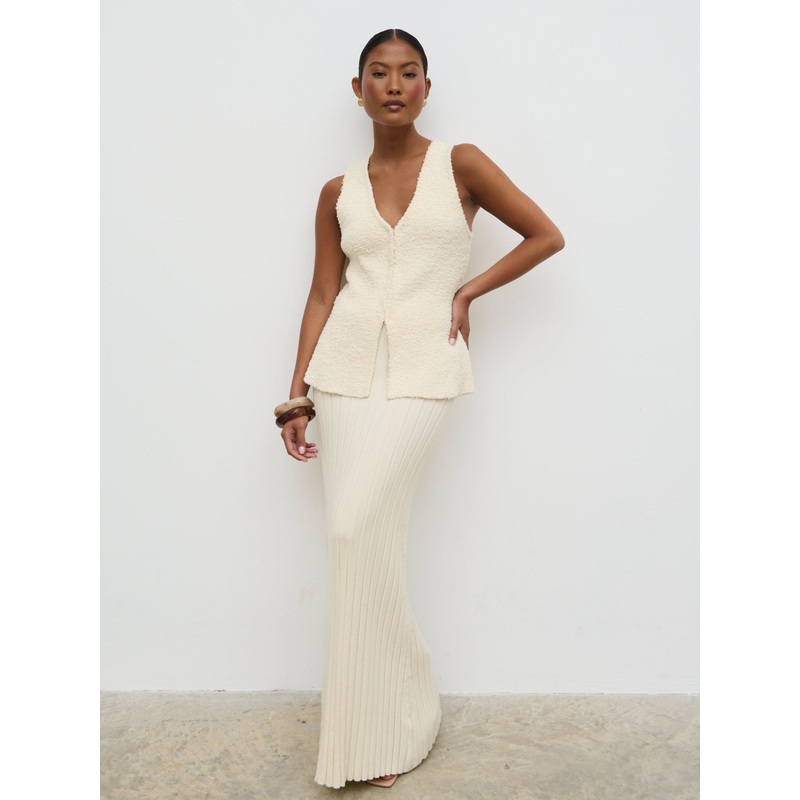 Alma Pleated Knit Maxi Skirt – Cream