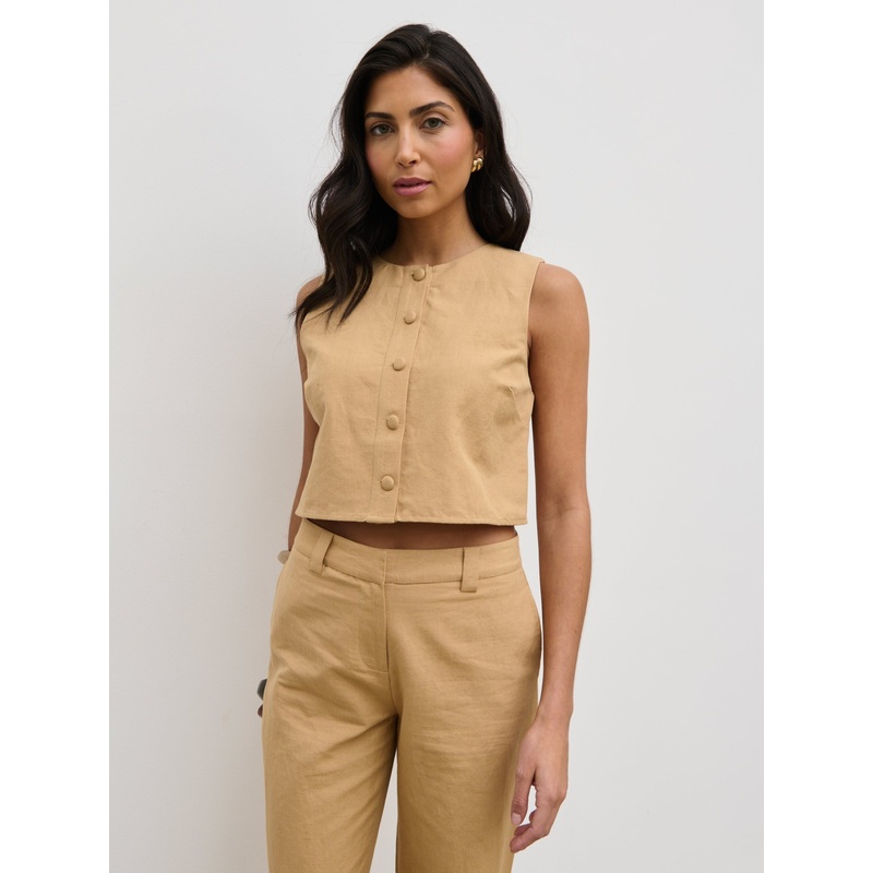 Blair Cropped Button Top – Camel