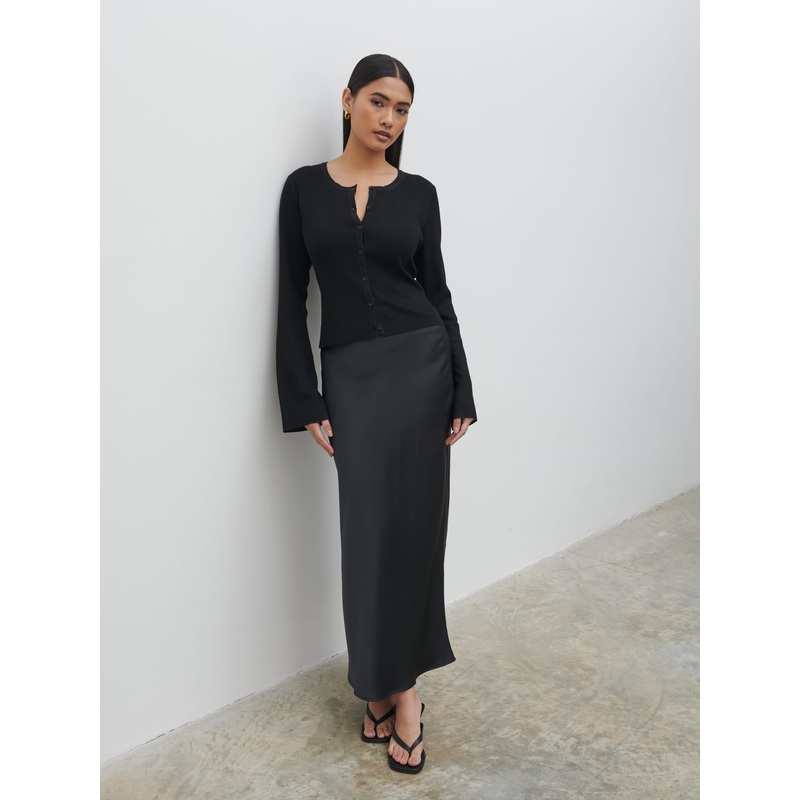 Breya Satin Midaxi Skirt – Black