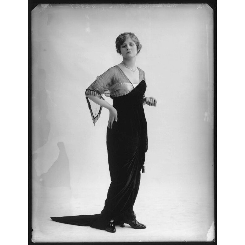 Beatrice Sinclair Greetings Card