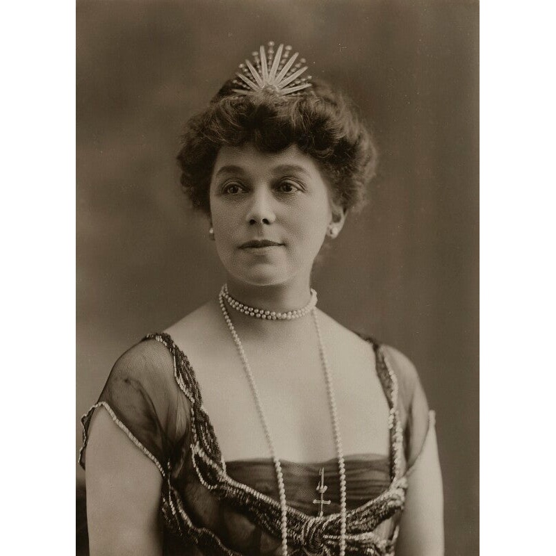 Constance Gertrude Lilian (ne Everett), Lady Cozens-Hardy Greetings Card