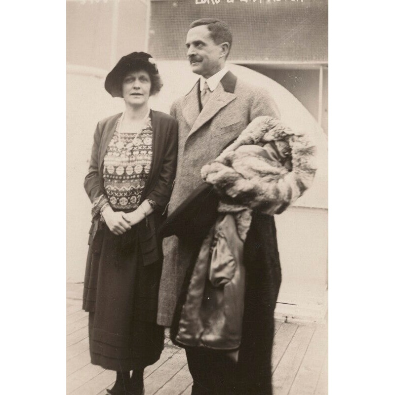 Violet Mary (ne Elliot-Murray-Kynynmound), Lady Astor of Hever; John Jacob Astor, 1st Baron Astor of Hever Greetings Card