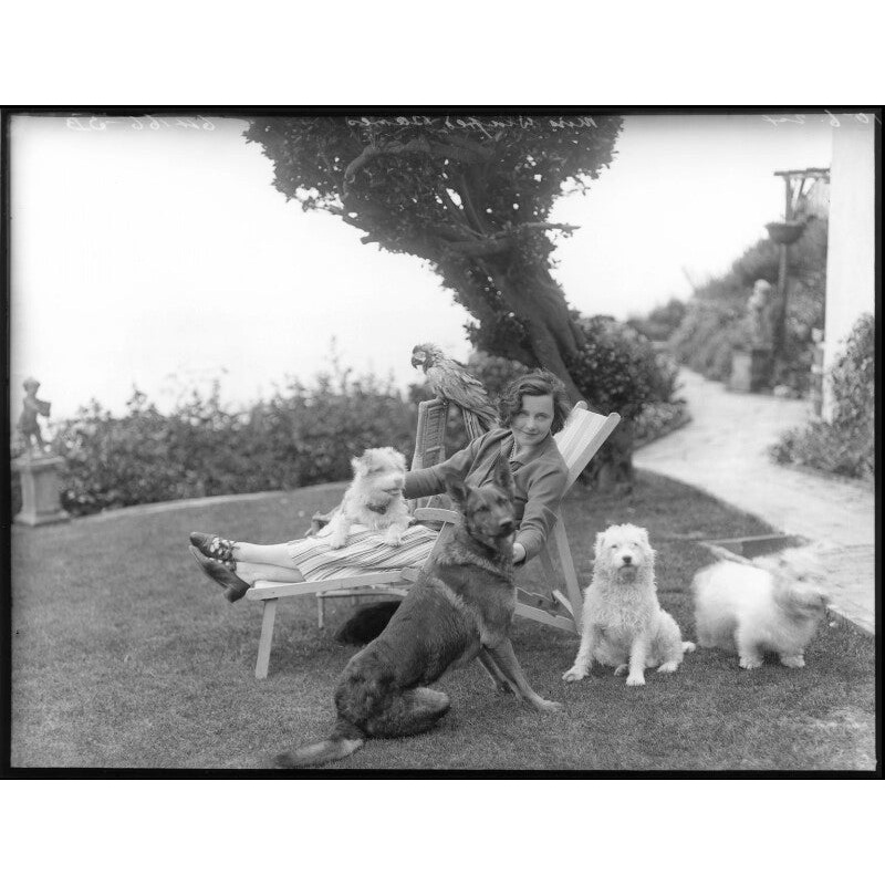 Winifred Barnes Greetings Card