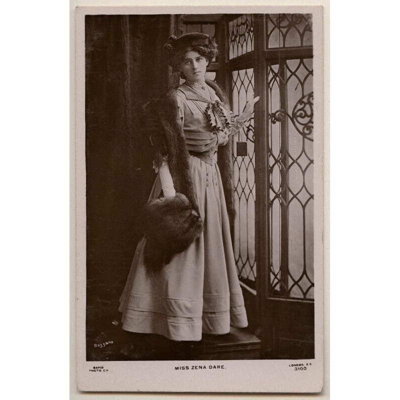 Zena Dare Greetings Card