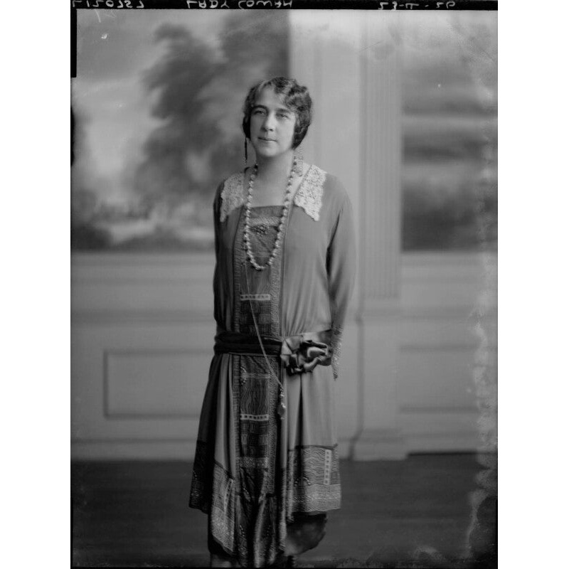 Winifrede (ne Smith), Lady Cowan Greetings Card