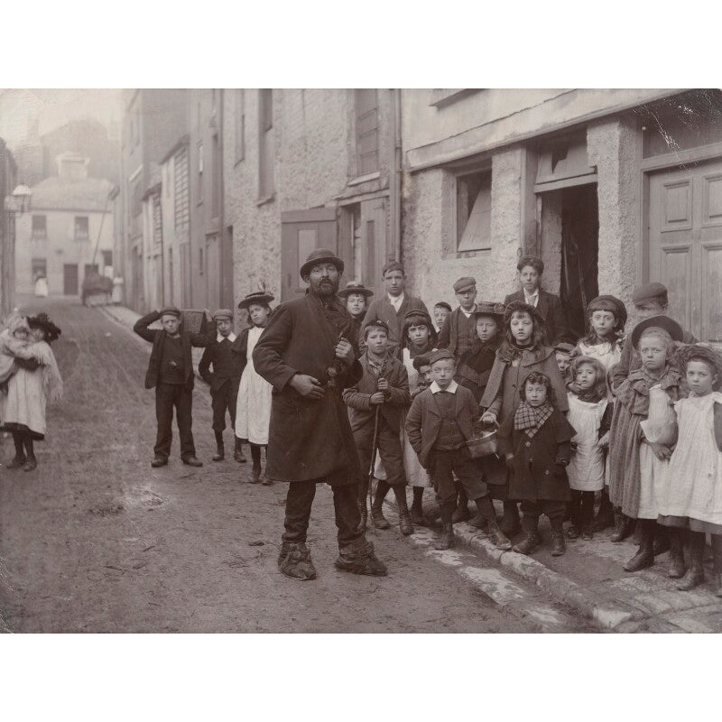 ‘My father’s got three little piggies’ (Albert John Dymond) Greetings Card