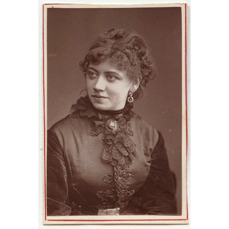 (Theodocia) Rosina Vokes Portrait Print