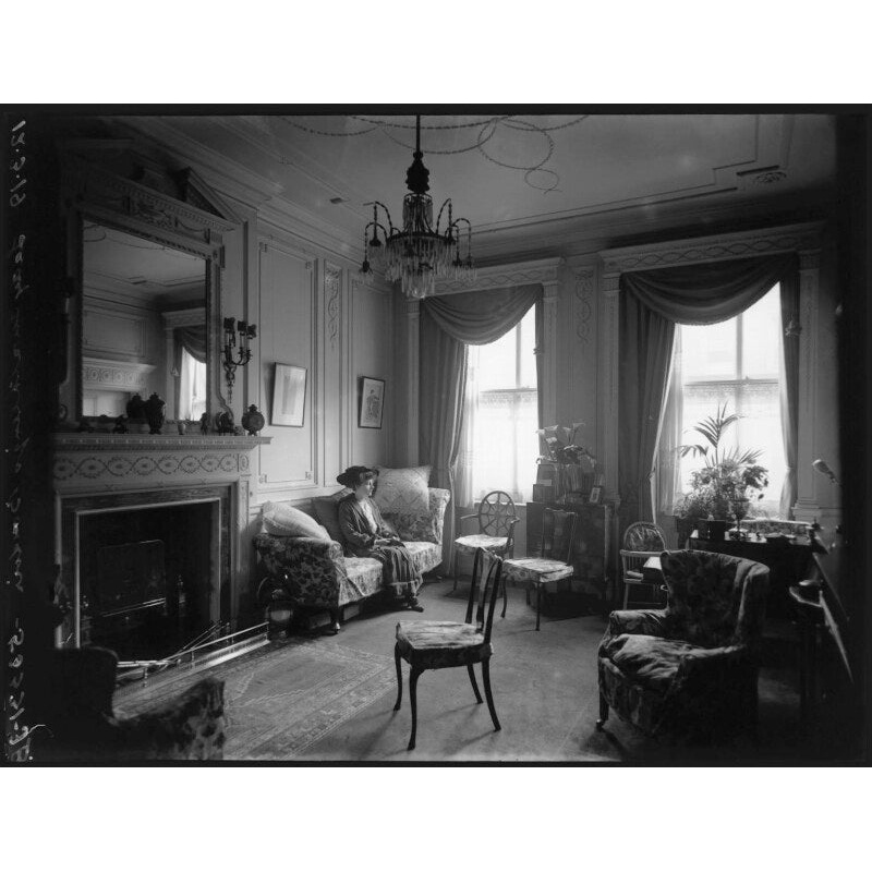 ‘In her boudoir’ Greetings Card