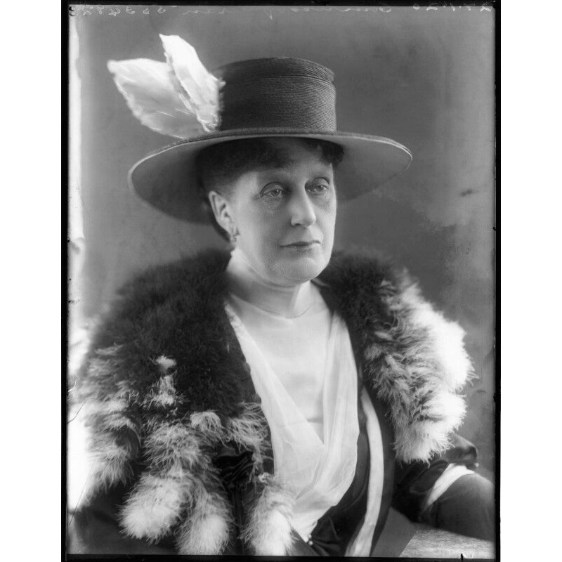 Winifred Ellen Gore (ne Reilly), Countess of Arran Greetings Card