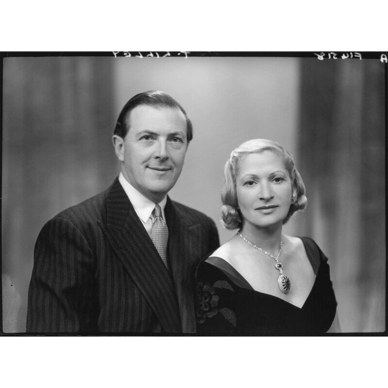 Thomas Lilley; Vera Lilley (ne Sklarevskai, formerly Mrs Cottingham) Portrait Print