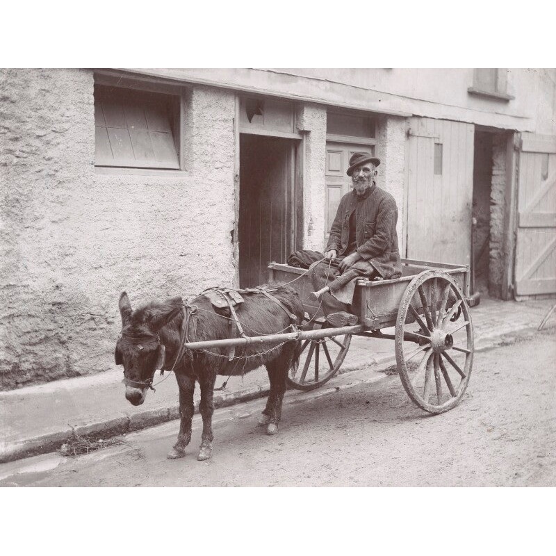 ‘Mr Onion: ‘Cockles and Winkles” (Unknown man) Greetings Card