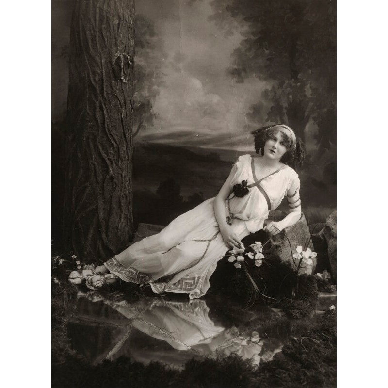 Zoe Gordon Greetings Card